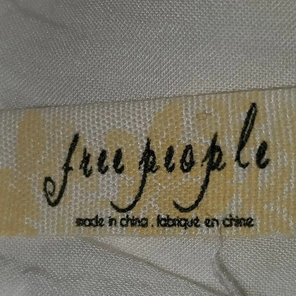 Free People White Embroidered Piece || Medium